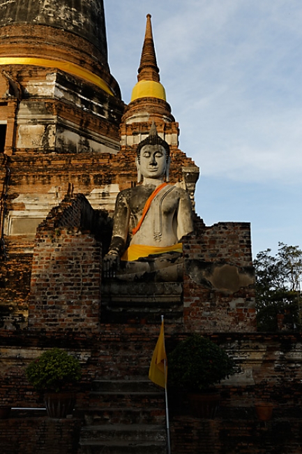 Wat Yai Chai Monkon-046